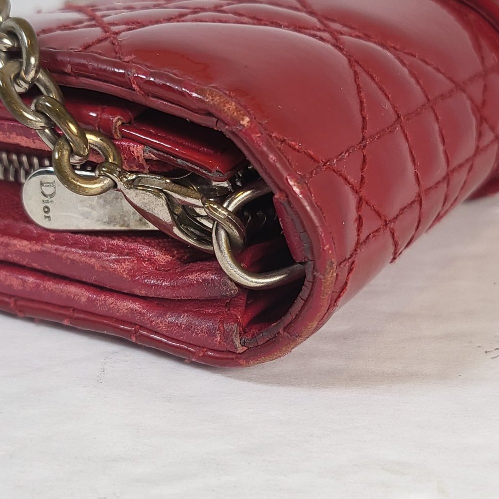 Authenticated DIOR Red Cannage Patent Leather New Lock Wallet on Chain - Picture 6 of 16